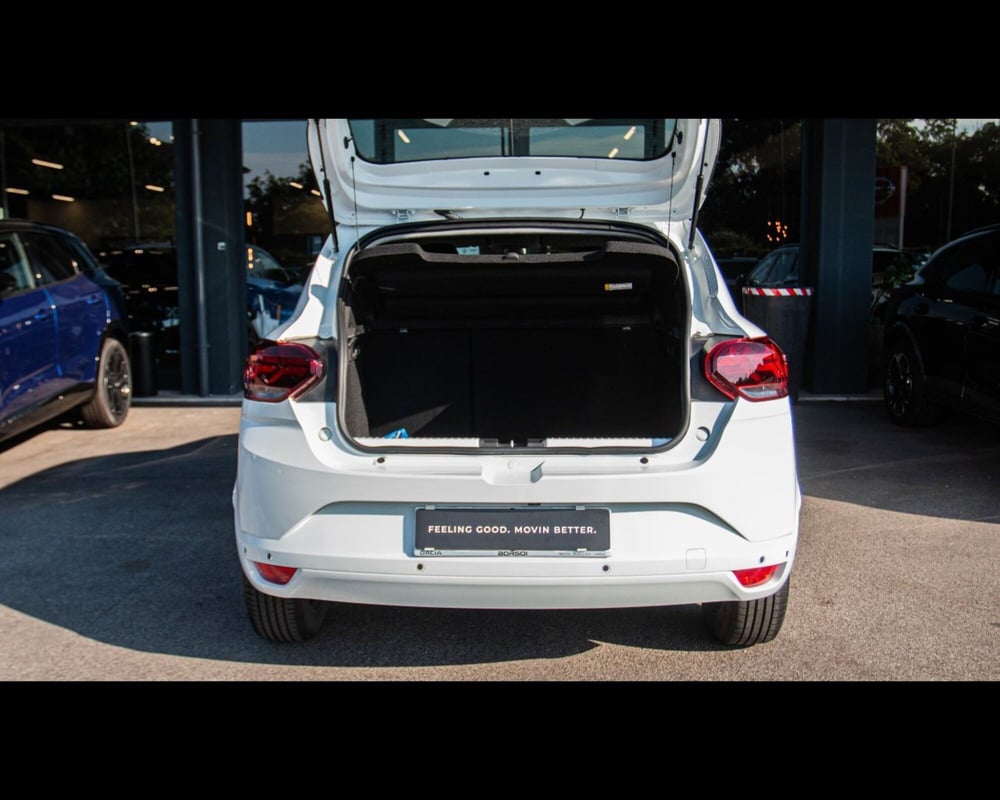 Dacia Sandero usata a Treviso (17)