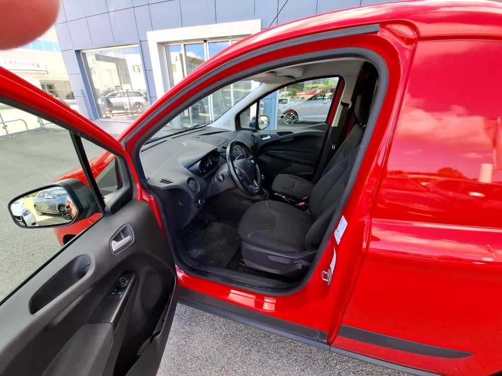 Ford Transit Courier usata a Ancona (17)