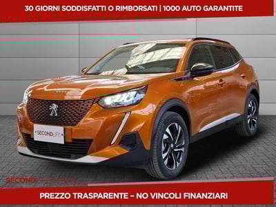 Peugeot 2008 motore elettrico 136 CV Allure Pack del 2022 usata a Roma