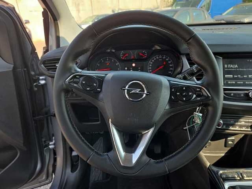Opel Crossland usata a Siena (14)