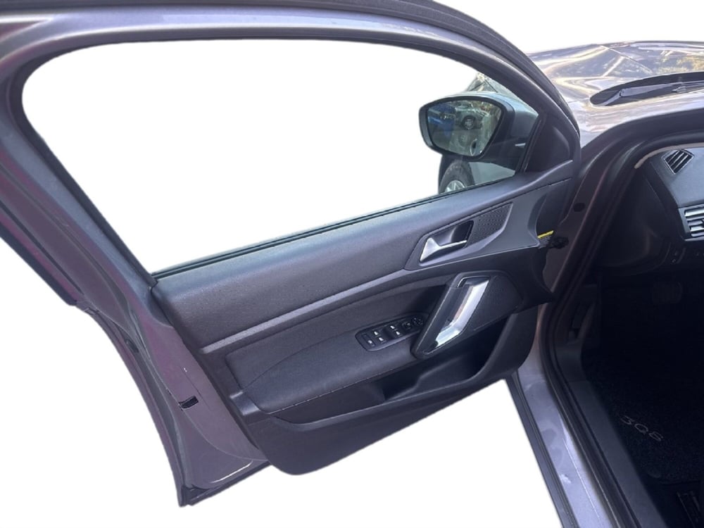Peugeot 308 usata a Ravenna (10)