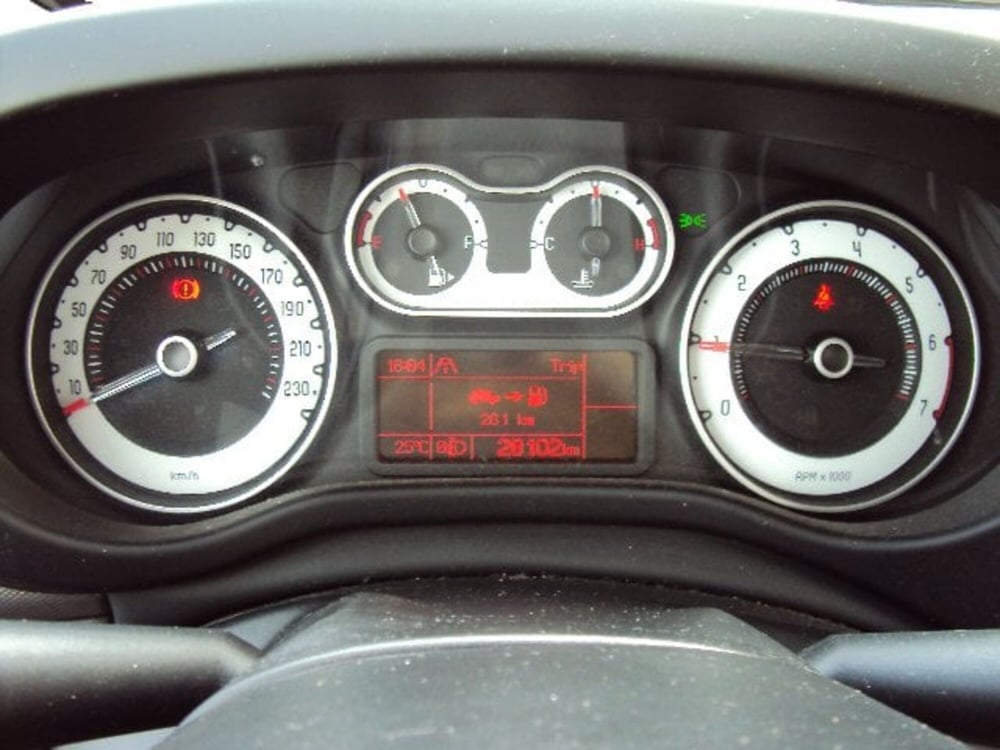 Fiat 500L usata a Bologna (11)