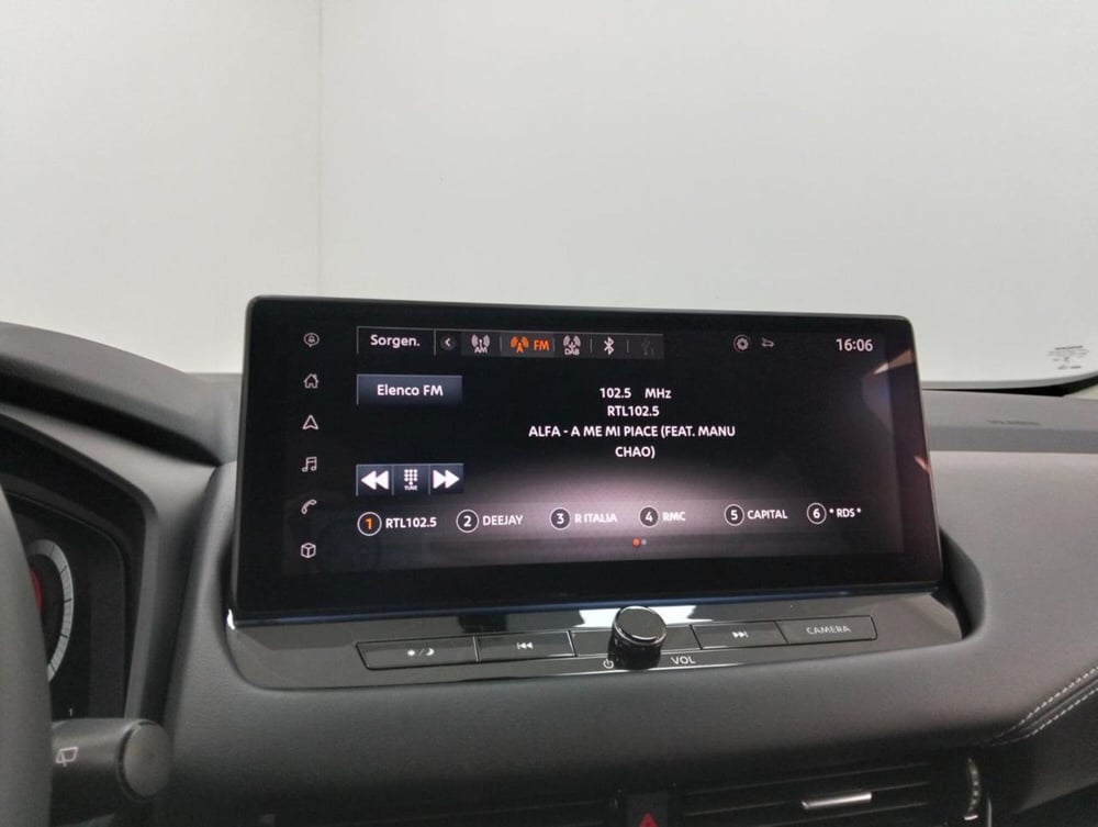 Nissan Qashqai usata a Como (13)