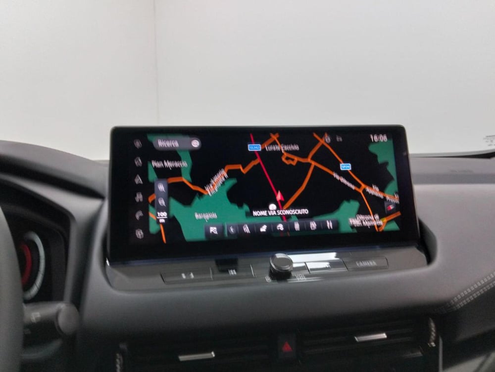 Nissan Qashqai usata a Como (17)