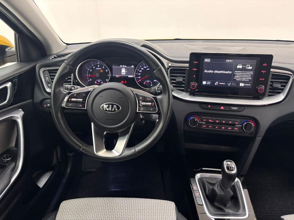 Kia XCeed usata a Como (10)