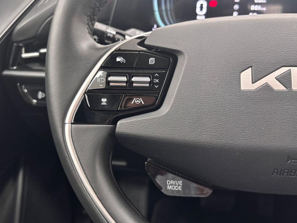 Kia Niro usata a Como (12)