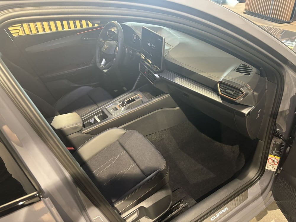 Cupra Leon Station Wagon nuova a Ferrara (12)