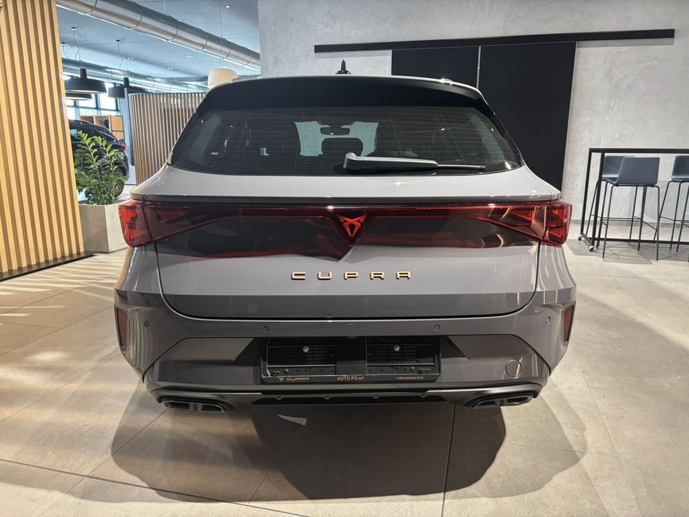 Cupra Leon Station Wagon nuova a Ferrara (6)