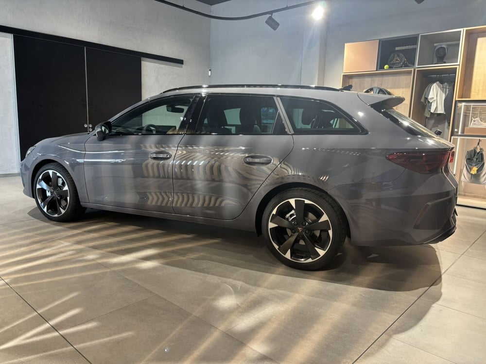 Cupra Leon Station Wagon nuova a Ferrara (7)