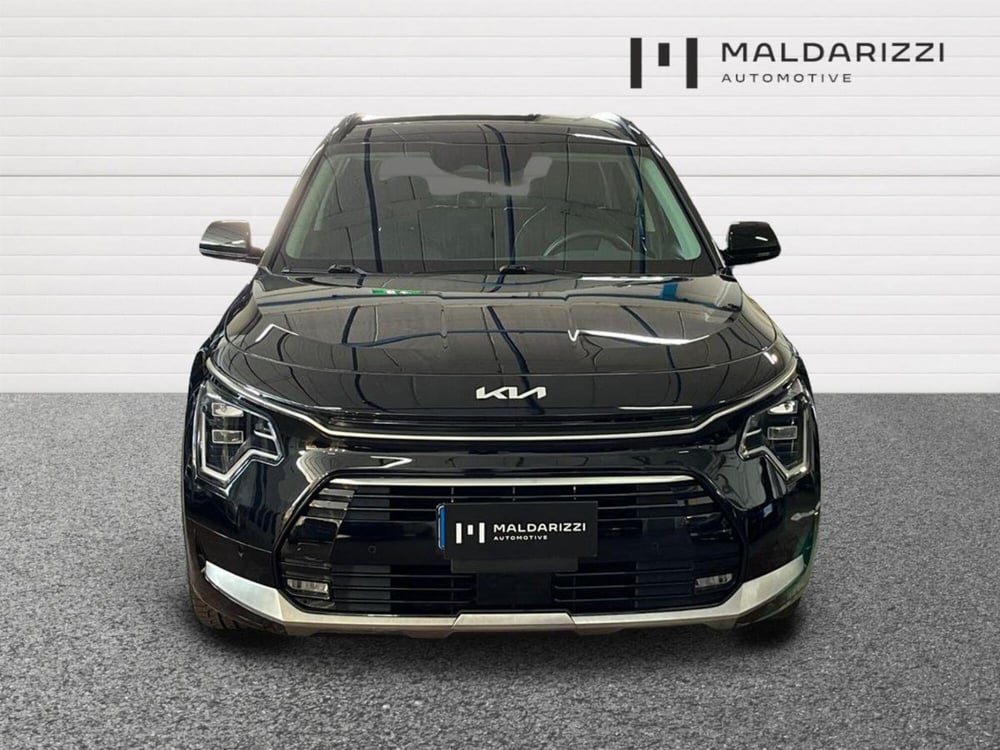 Kia Niro usata a Bari (12)