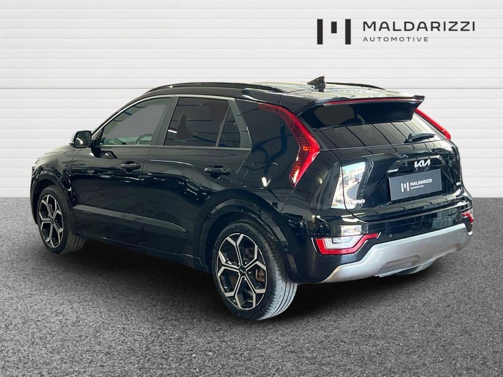 Kia Niro usata a Bari (14)