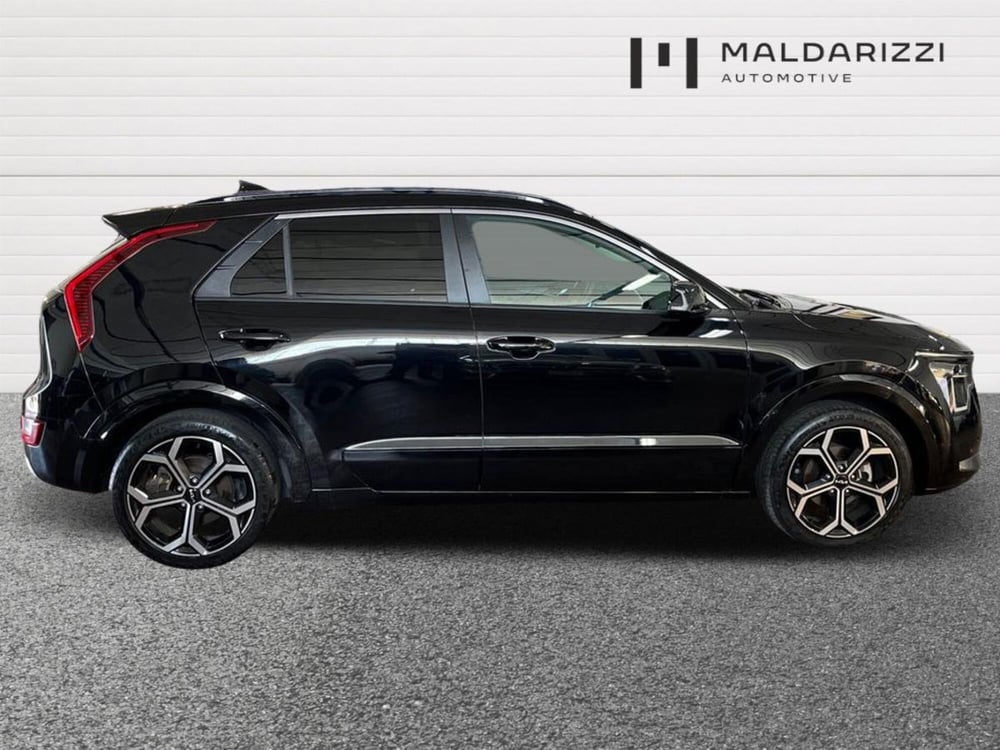 Kia Niro usata a Bari (15)