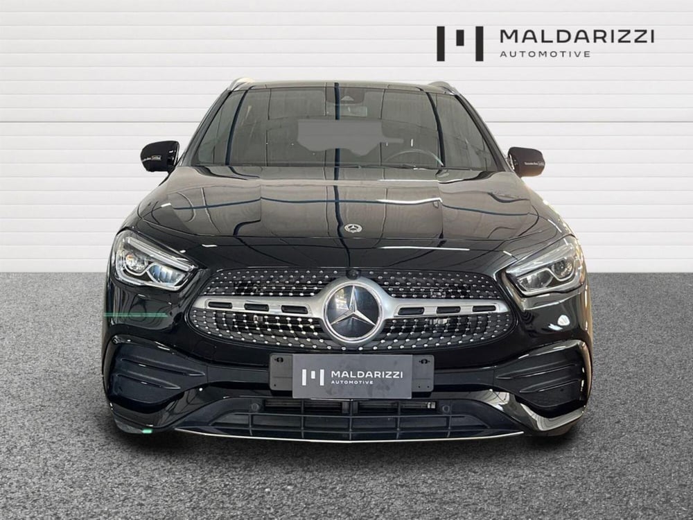 Mercedes-Benz GLA SUV usata a Bari (12)