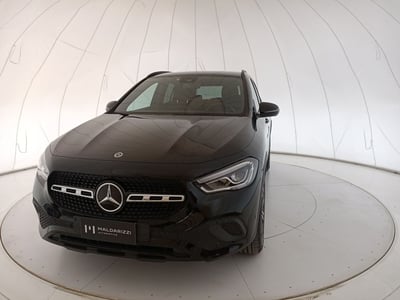Mercedes-Benz GLA SUV 180 d Automatic Sport Plus del 2022 usata a Bari