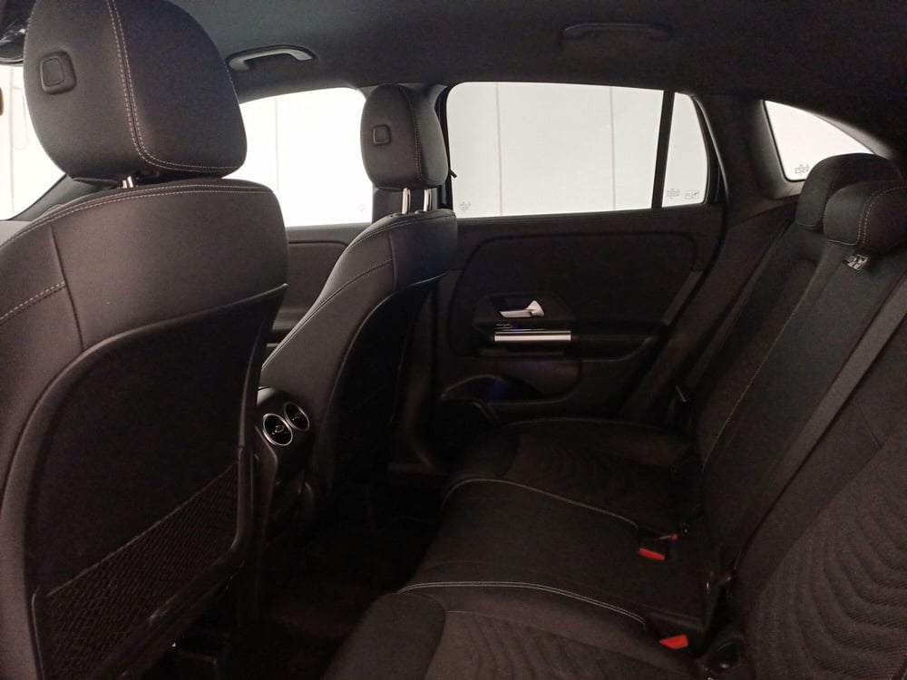 Mercedes-Benz GLA SUV usata a Bari (8)