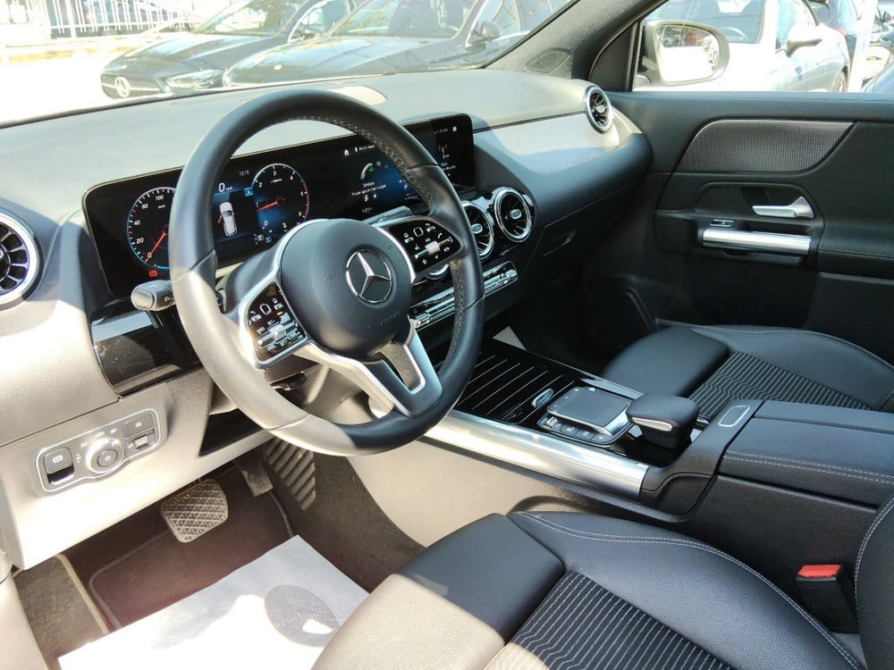 Mercedes-Benz GLA SUV usata a Pescara (11)