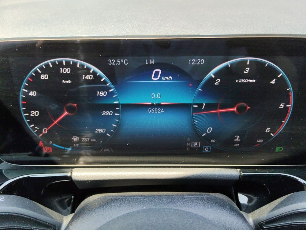 Mercedes-Benz GLA SUV usata a Pescara (15)