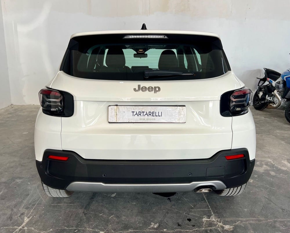 Jeep Avenger usata a Bari (8)