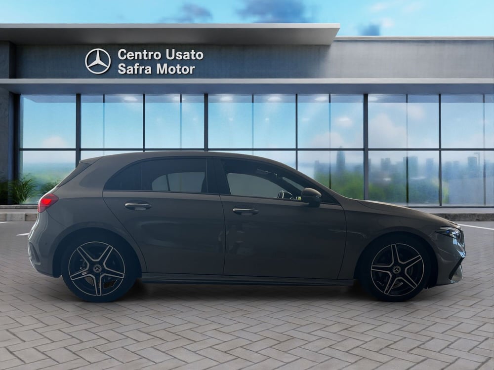 Mercedes-Benz Classe A Sedan usata a Cosenza (7)