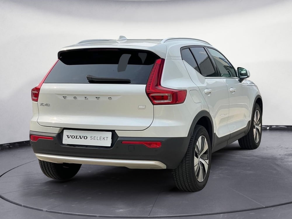 Volvo XC40 usata a Como (4)
