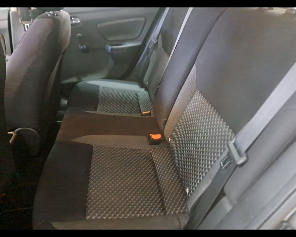 Nissan Micra usata a Arezzo (17)