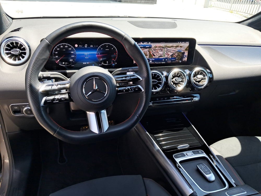 Mercedes-Benz Classe B usata a Salerno (11)