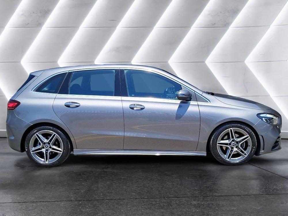 Mercedes-Benz Classe B usata a Salerno (4)