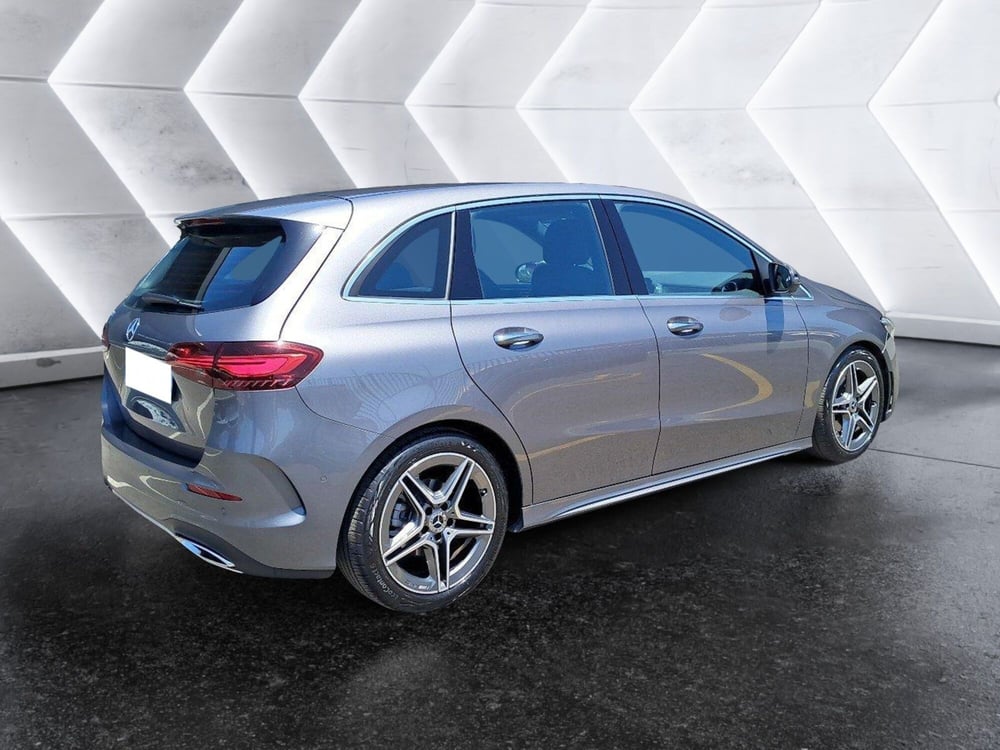 Mercedes-Benz Classe B usata a Salerno (7)