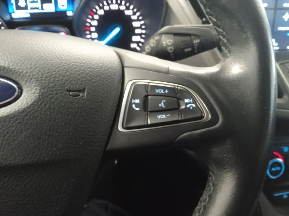 Ford Kuga usata a Torino (11)