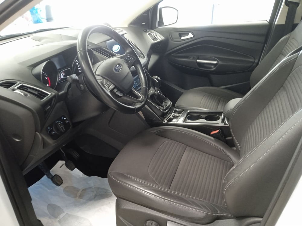 Ford Kuga usata a Torino (8)