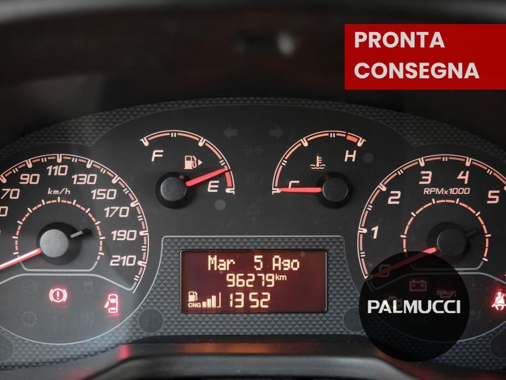 Fiat QUBO usata a Prato (10)