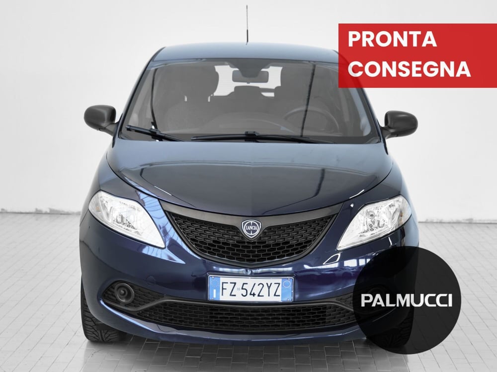 Lancia Ypsilon usata a Prato (2)