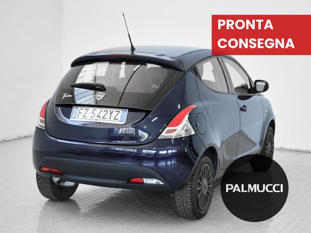 Lancia Ypsilon usata a Prato (3)