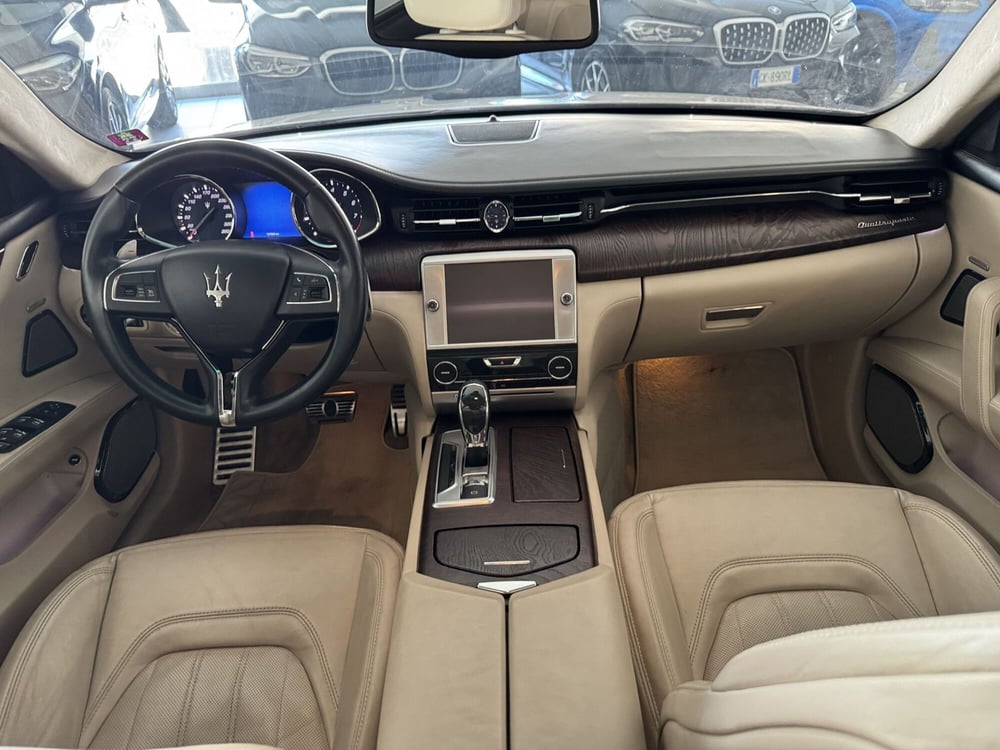 Maserati Quattroporte usata a Messina (11)