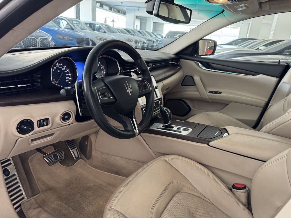 Maserati Quattroporte usata a Messina (7)