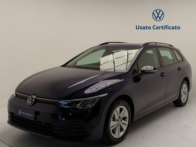 Volkswagen Golf Variant 1.5 TGI DSG Life nuova a Pratola Serra