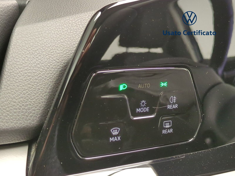 Volkswagen Golf Variant nuova a Avellino (12)