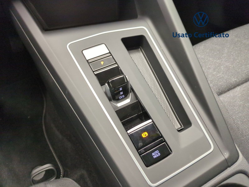 Volkswagen Golf Variant nuova a Avellino (19)