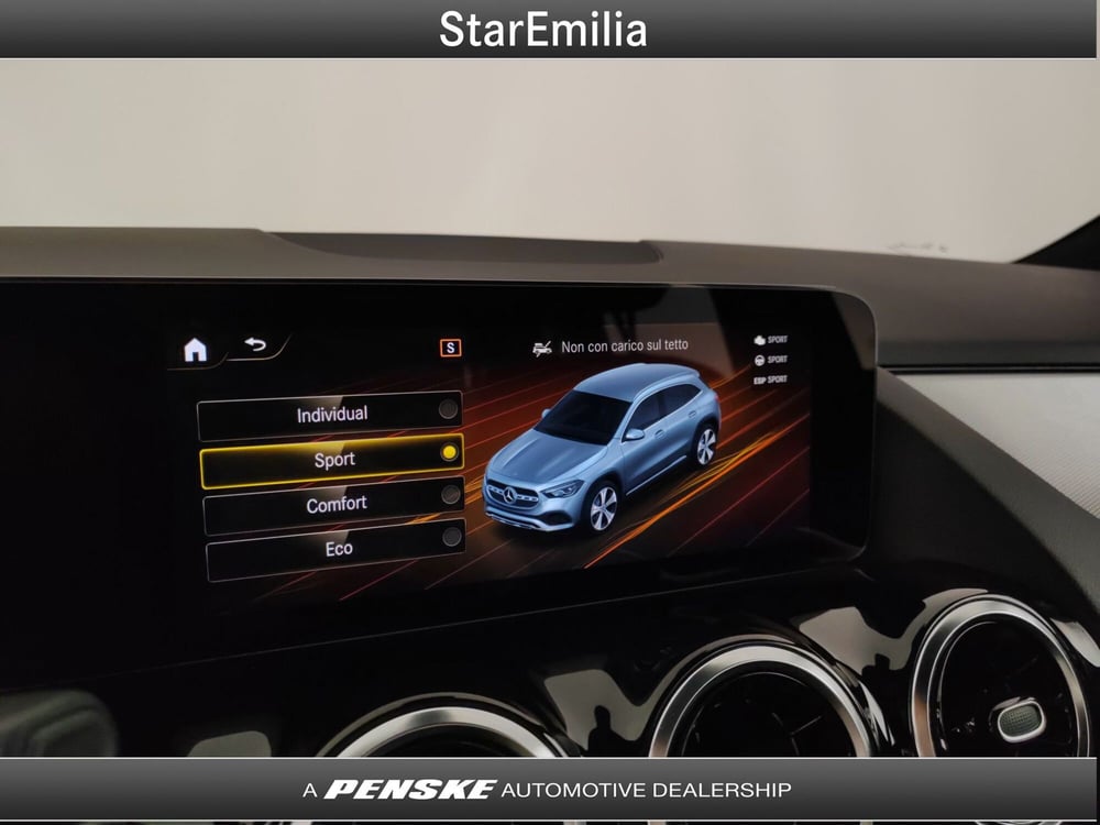Mercedes-Benz GLA SUV usata a Bologna (13)