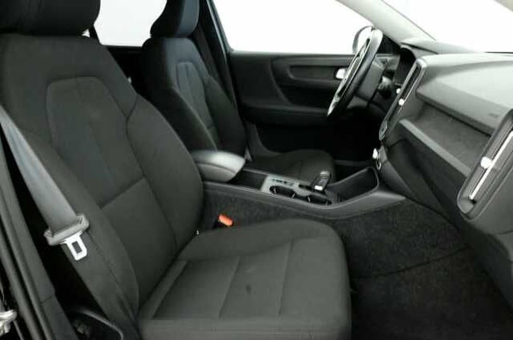 Volvo XC40 usata a Mantova (4)