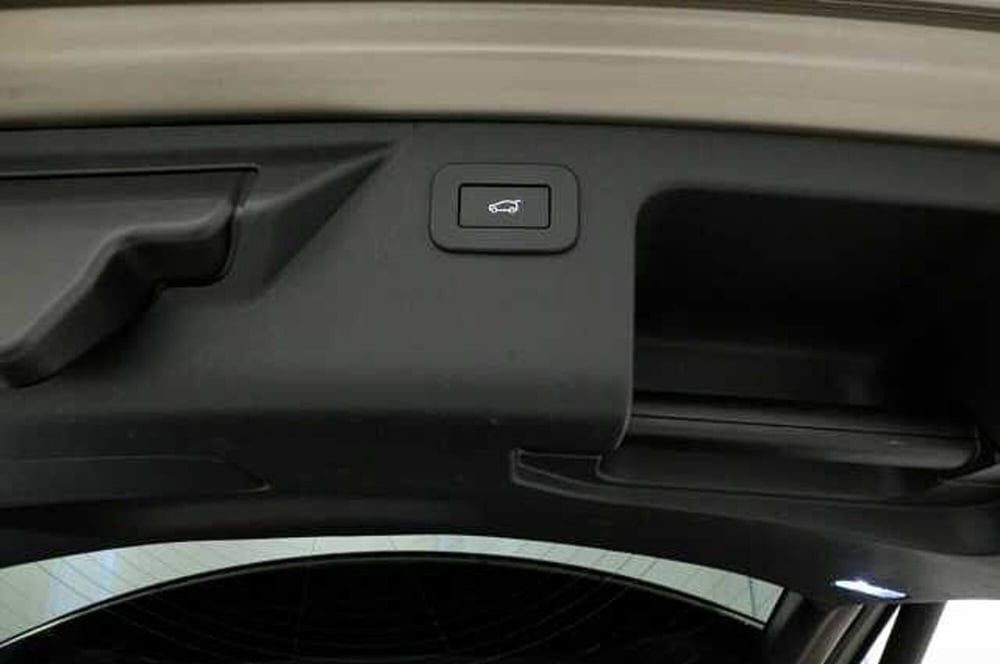 Land Rover Discovery Sport usata a Mantova (20)