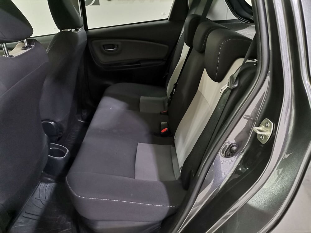 Toyota Yaris usata a Salerno (10)