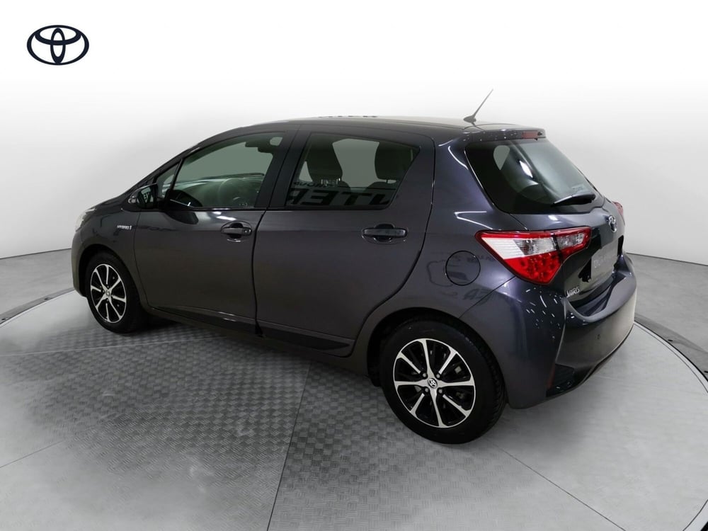 Toyota Yaris usata a Salerno (4)