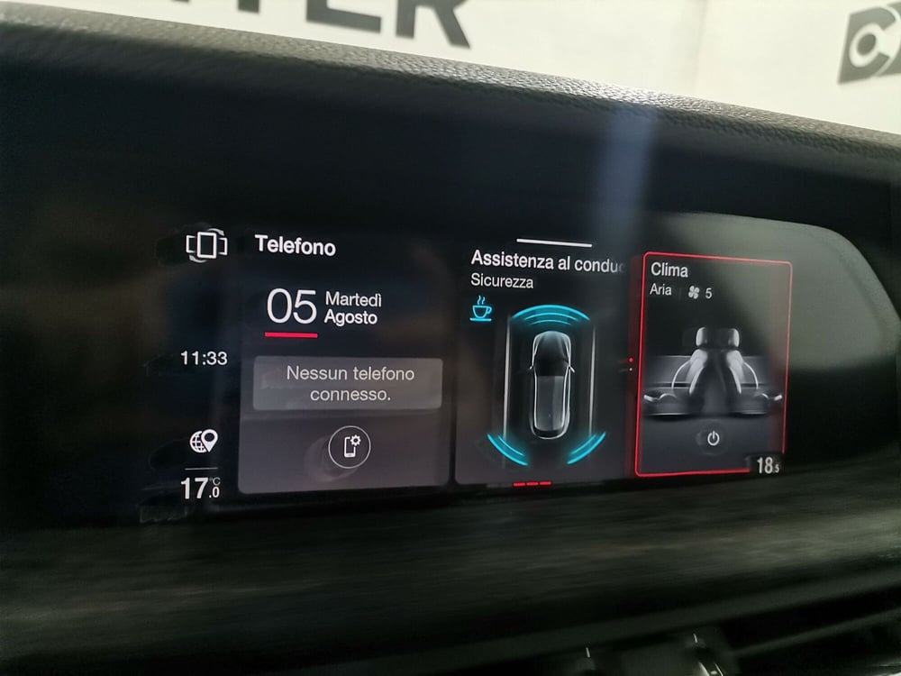 Alfa Romeo Stelvio usata a Salerno (14)