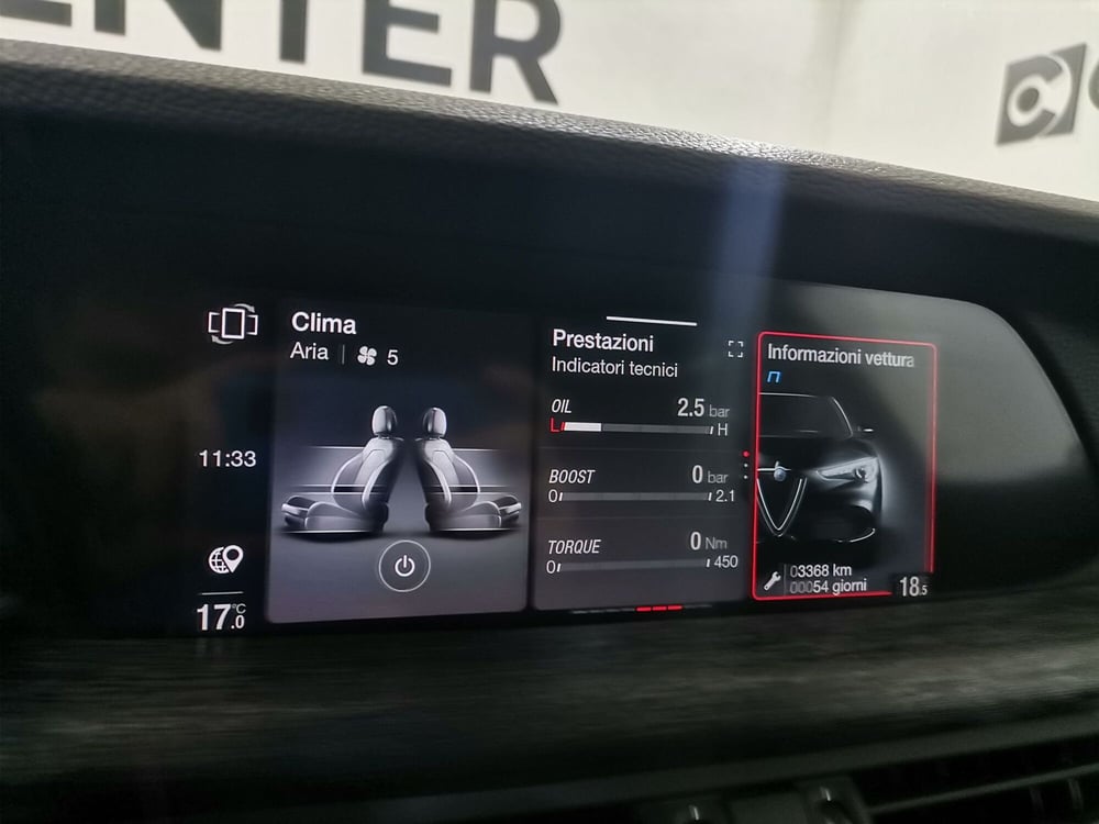 Alfa Romeo Stelvio usata a Salerno (15)
