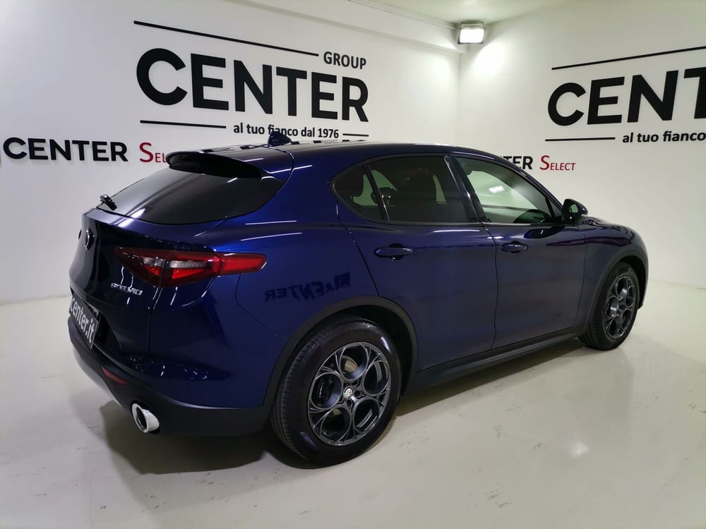 Alfa Romeo Stelvio usata a Salerno (6)