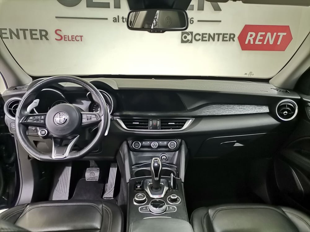 Alfa Romeo Stelvio usata a Salerno (7)