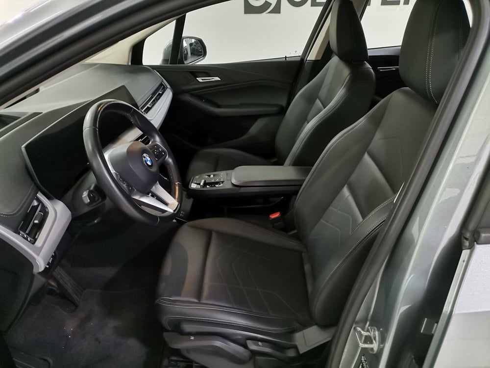 BMW Serie 2 Active Tourer usata a Salerno (9)