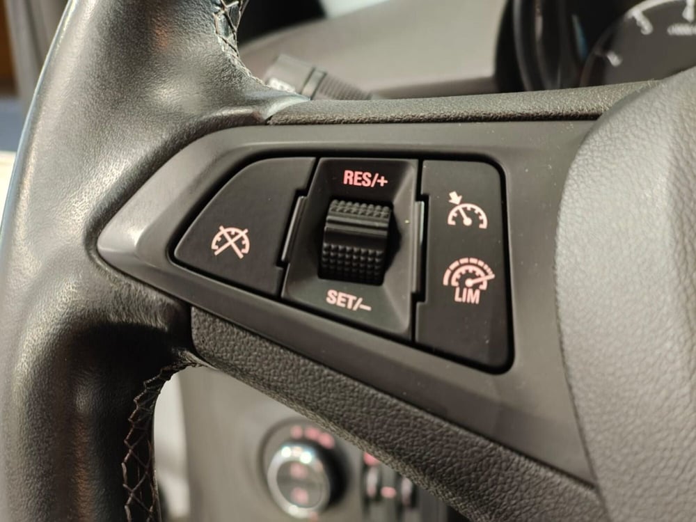 Opel Corsa usata a Brescia (12)