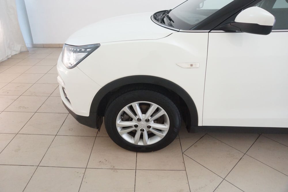 Ssangyong Tivoli usata a Torino (19)